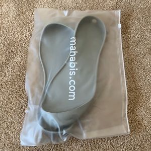 NWOT Mahabis inserts